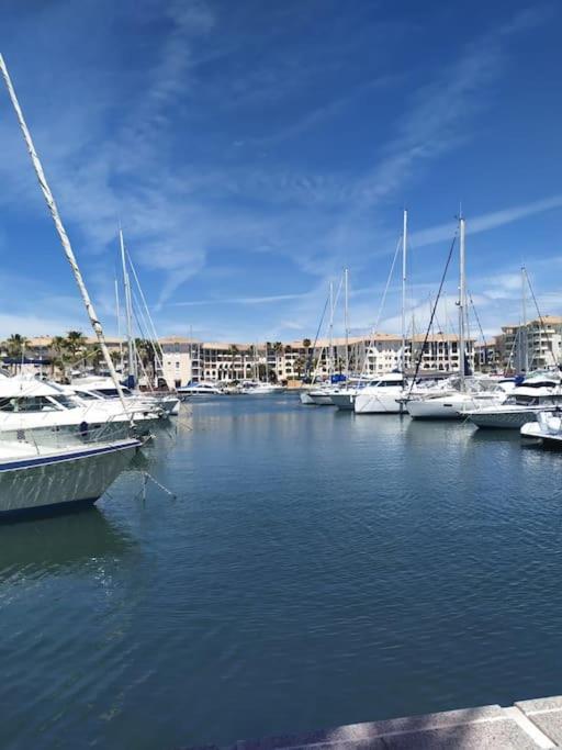 Joli T2 Tres Proche De La Plage De Fréjus 外观 照片