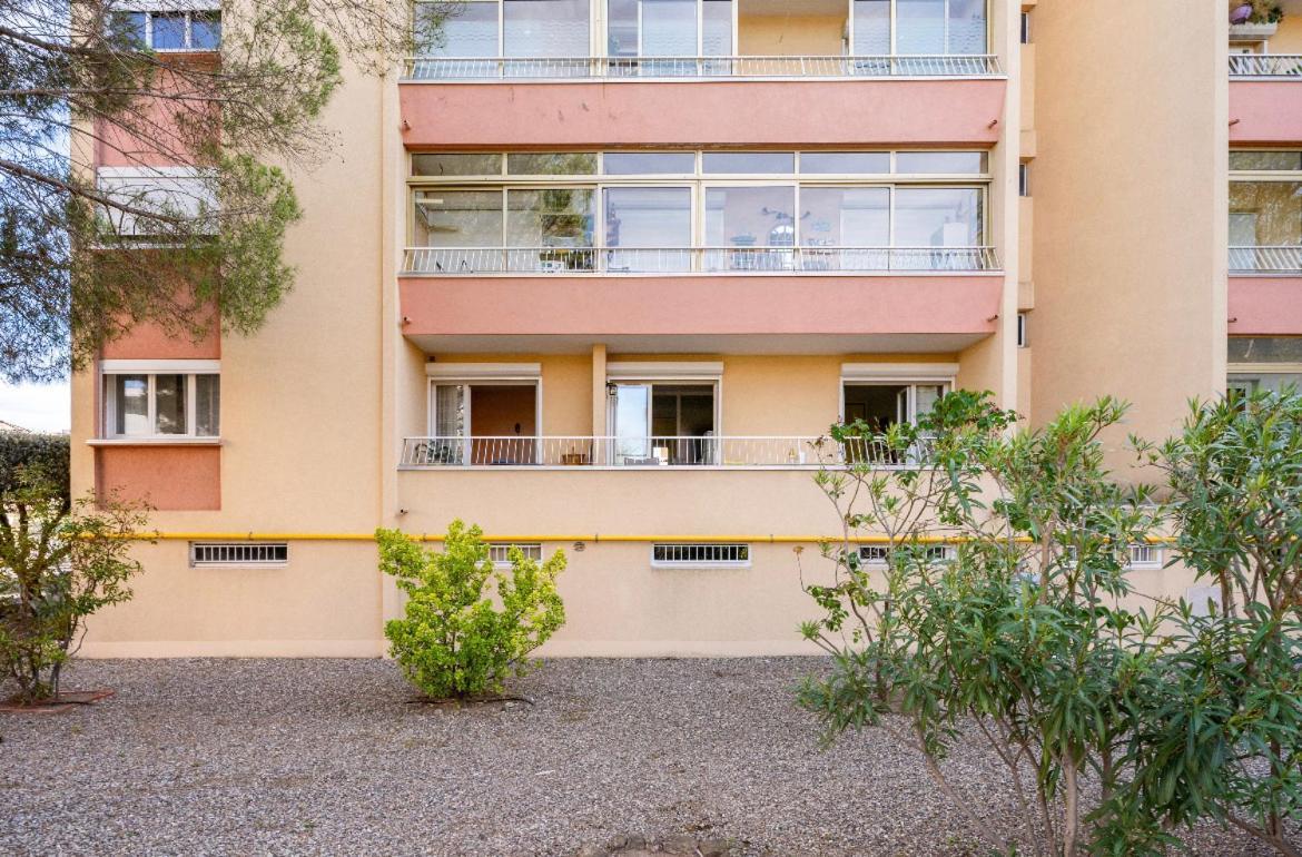 Joli T2 Tres Proche De La Plage De Fréjus 外观 照片